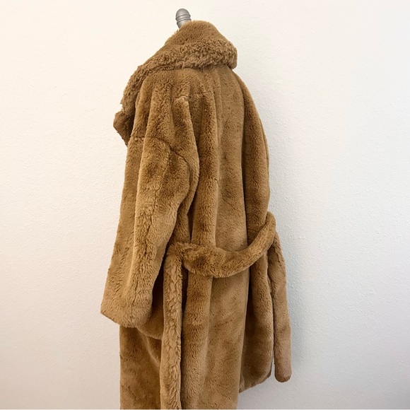 Nordstrom Oversized Teddy Bear Tan Faux Fur Coat - Picture 7 of 9